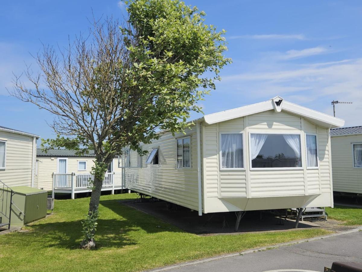 6 Berth On John Fowlers Berrow Exterior foto